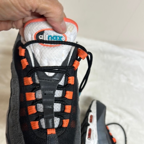 Nike Air Max Black and Orange Athletic Shoes main image 6